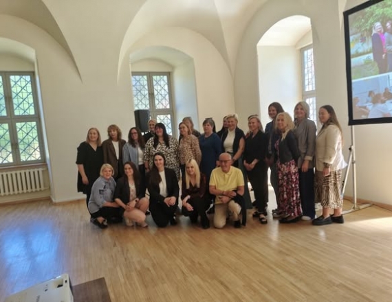 Vizitas į Lisaboną: patirties mainai ir profesinis augimas globos srityje